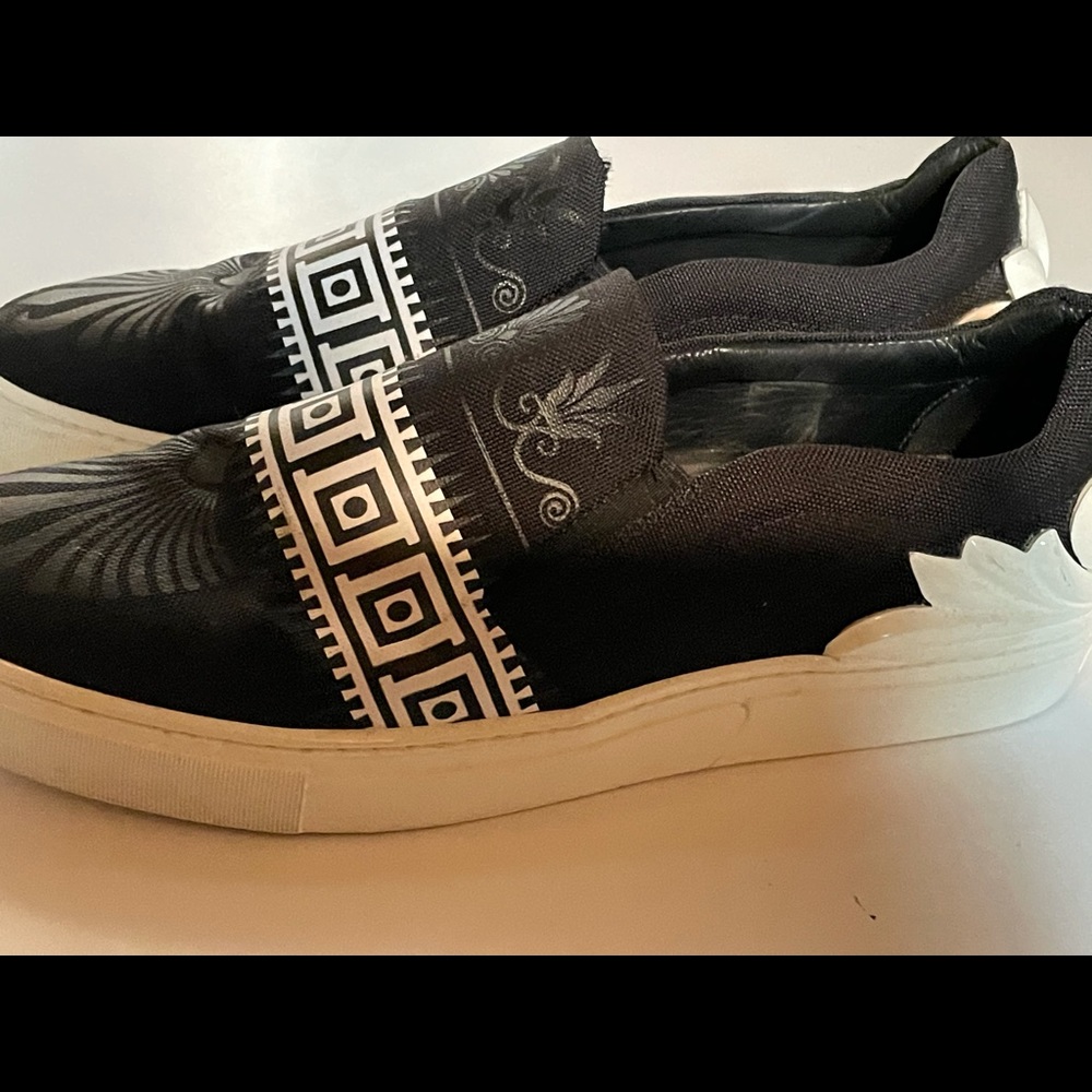 Versace slides/shoes